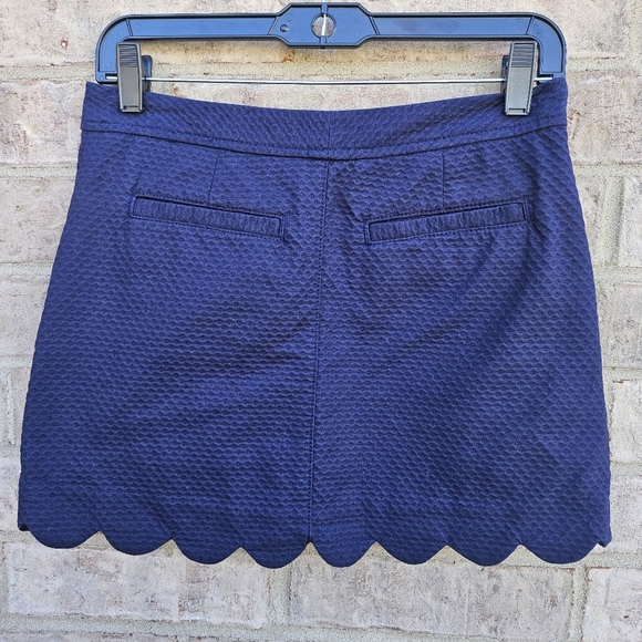 Lilly Pulitzer Colette Scallop Hem Navy Blue Skort 0 With Extra Button NWOT - Picture 7 of 11